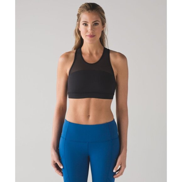 Lululemon Move Bra in Black, size 6 Women's - Picture 1 of 3